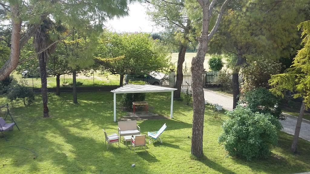 B&B Sotto Le Stelle Fano Exterior photo