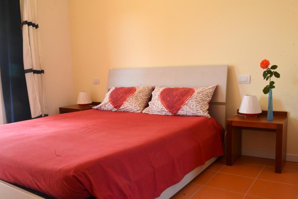 B&B Sotto Le Stelle Fano Room photo