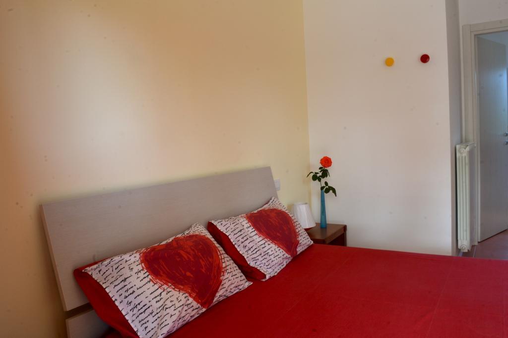 B&B Sotto Le Stelle Fano Room photo